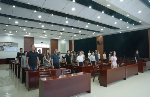 會(huì)議3.jpg